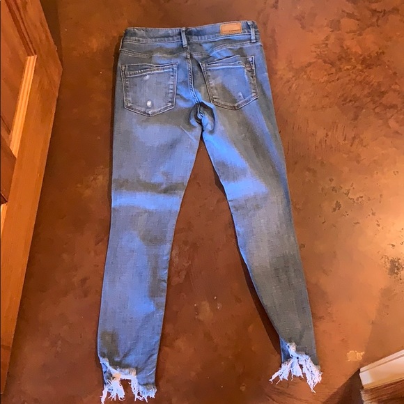 Express Distressed Jeans - Picture 4 of 4